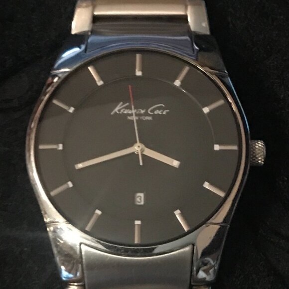 Kenneth Cole Watch - Picture 1 of 5